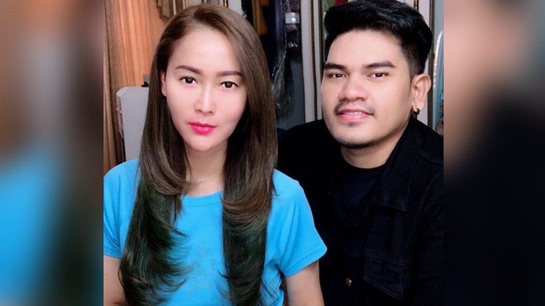 Ganti Model  Rambut  Inul Daratista Terlihat Pangling