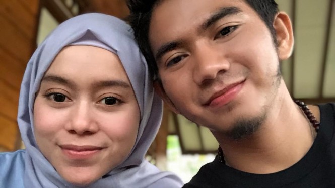 Pasca Isu Putus Ini Foto Terbaru Rizki 2r Dan Lesti