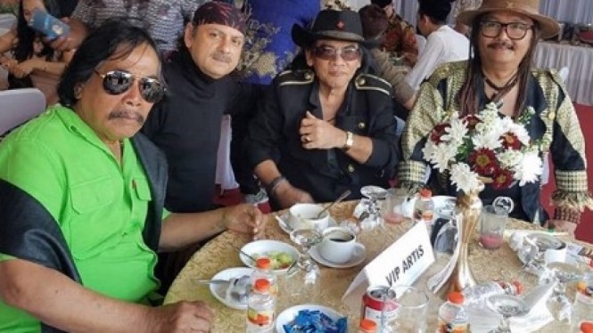  Artis  Lawas Jaja Miharja Yus  Yunus  Joni Iskandar 